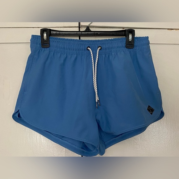 Salty Crew Shorts Pockets Adjustable Waist - Picture 3 of 10